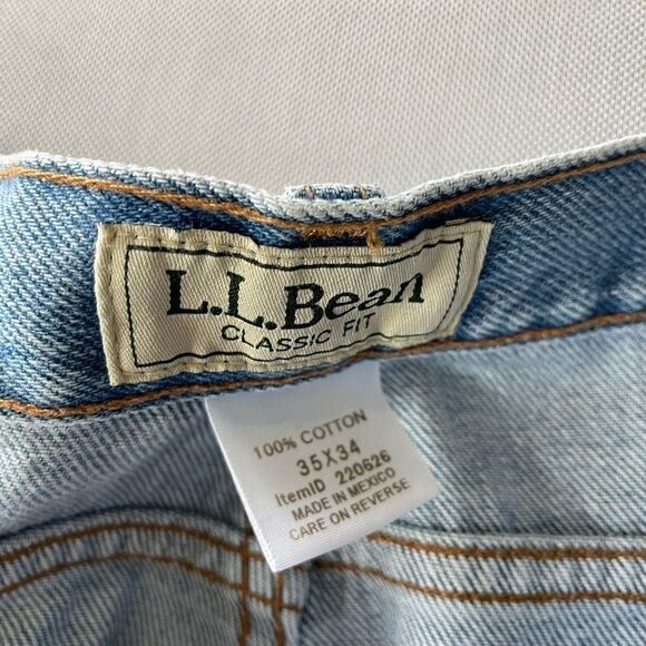 LL Bean Classic Fit Denim Jeans Men’s Size 35x34 - Picture 8 of 8